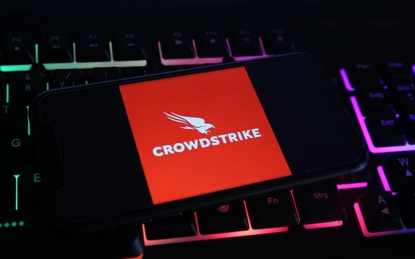 Акции CrowdStrike упали после сбоя Windows, компания потеряла более $17 млрд капитализации